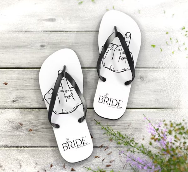 17 Gorgeous Wedding Flip Flops for Comfortable Celebrations - Forever Wedding Favors